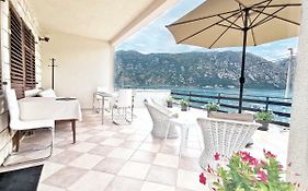 Bay Terrace Apartment